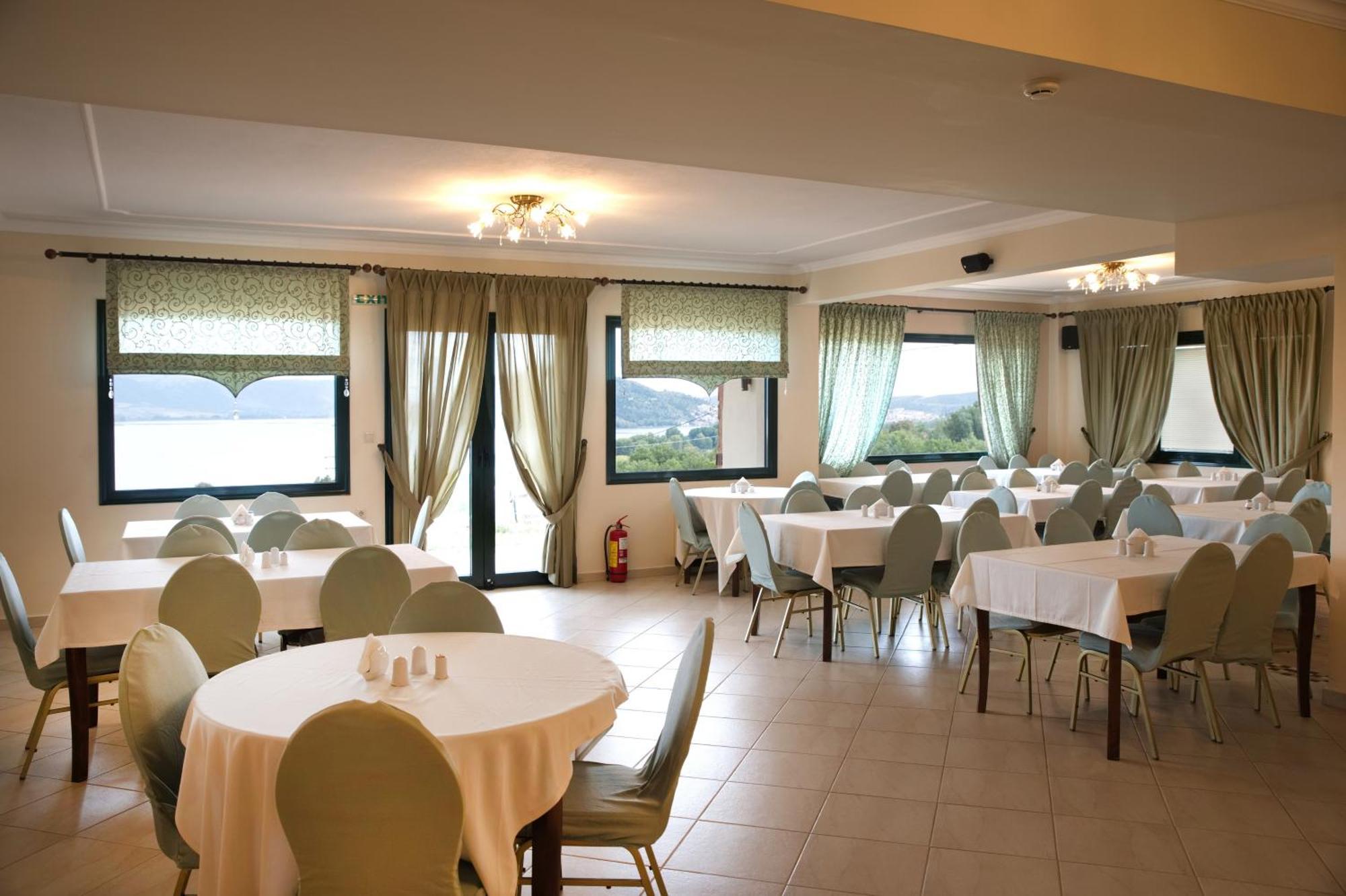 Hotel Agnanti Unique Hospitality Касторія Екстер'єр фото