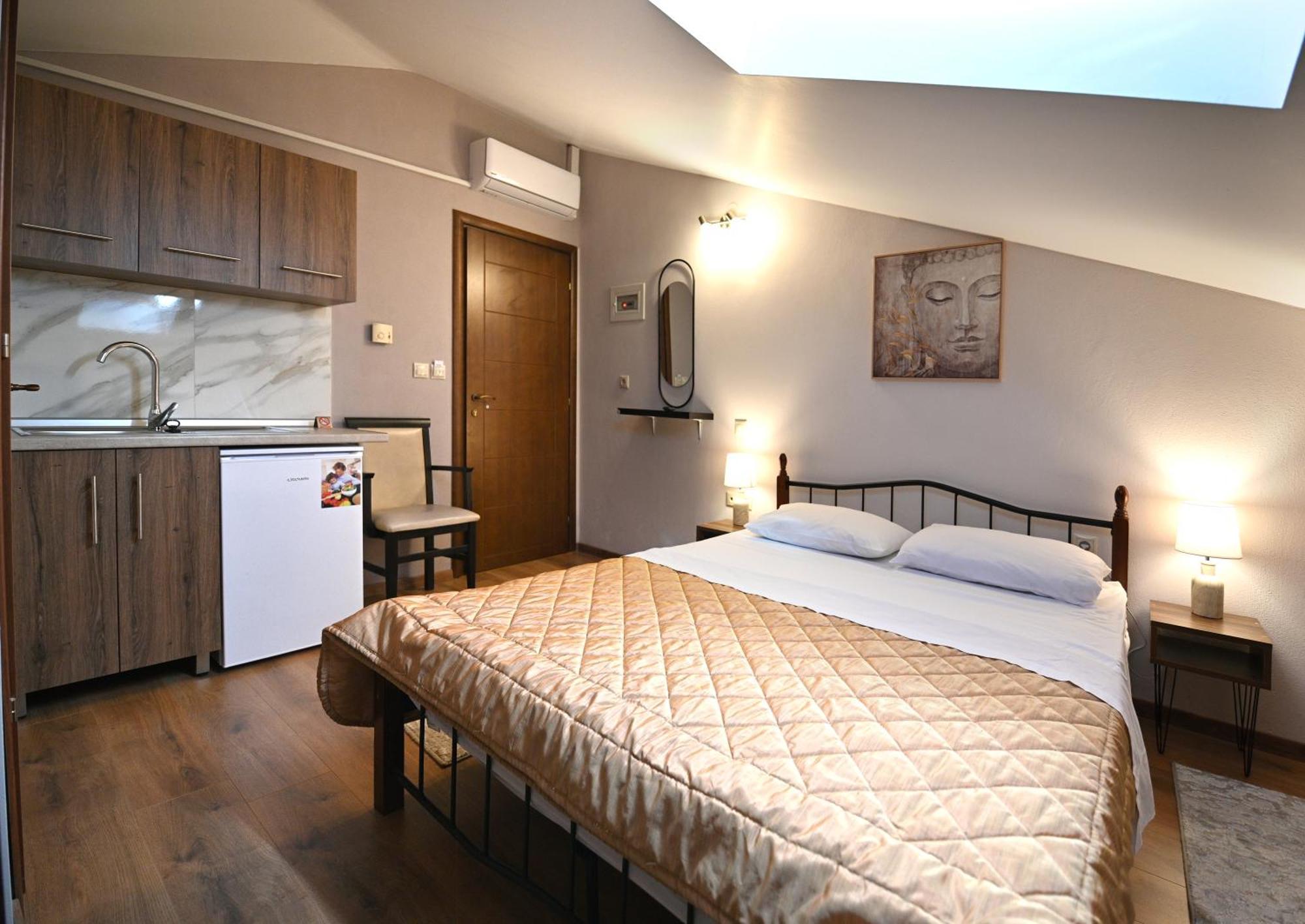 Hotel Agnanti Unique Hospitality Касторія Екстер'єр фото