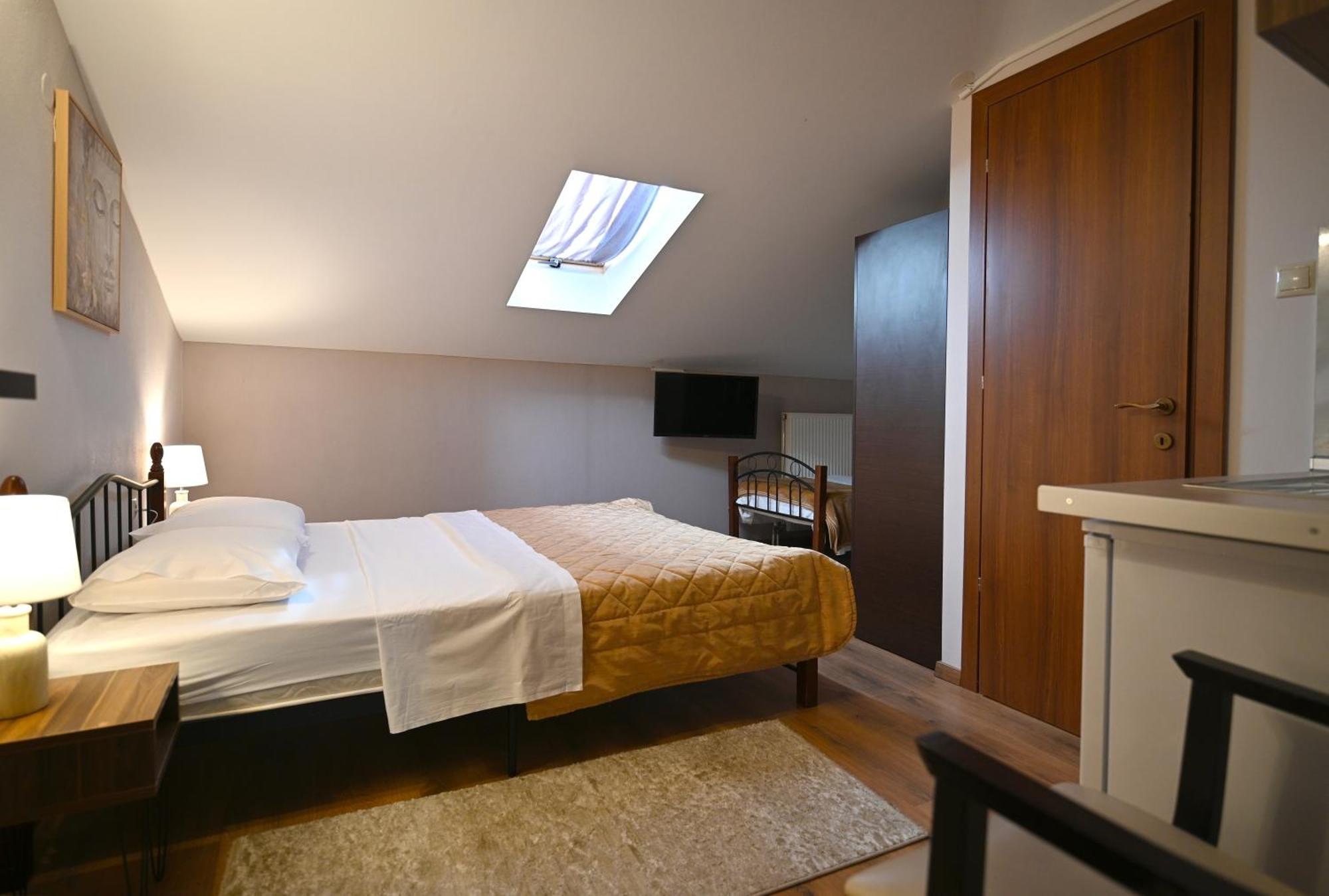 Hotel Agnanti Unique Hospitality Касторія Екстер'єр фото